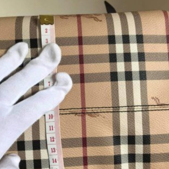 Burberry Haymarket Tote Bag - Picture 11 of 11